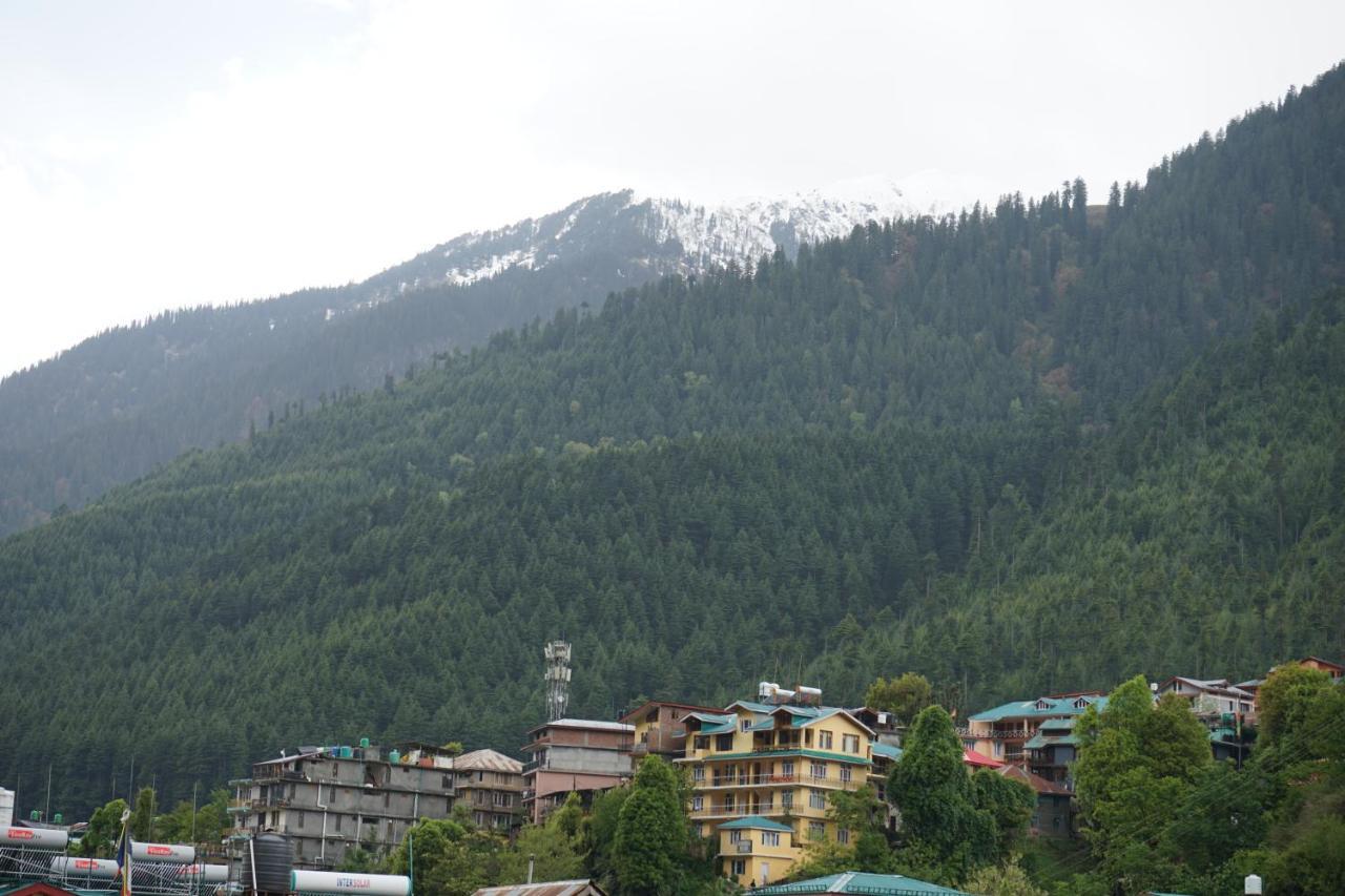 Hotel Magnolia Mallroad Manali Exterior foto